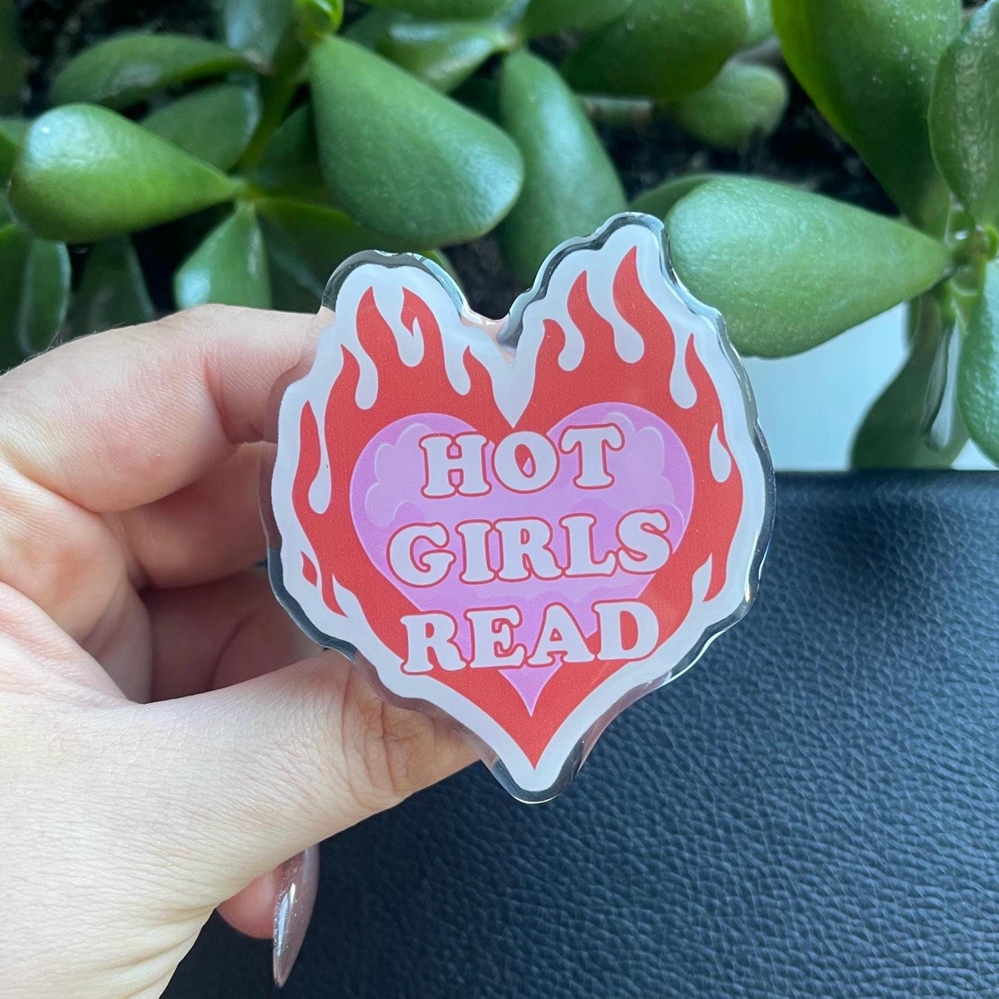 Hot Girls Read Heart E-Reader Grip | Magnetic Compatible