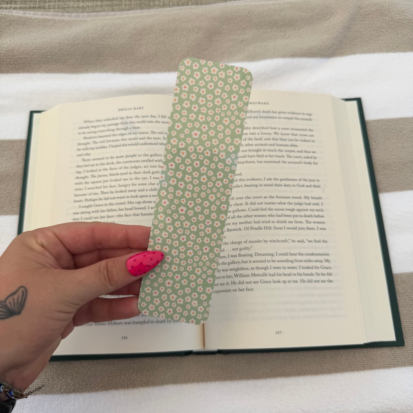 Tiny Green Floral Bookmark