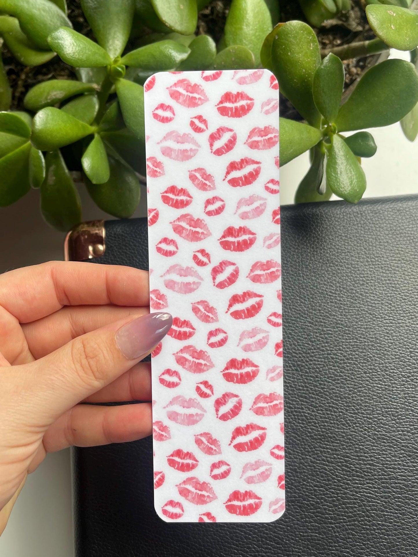 Valentine's Day Bookmark Set